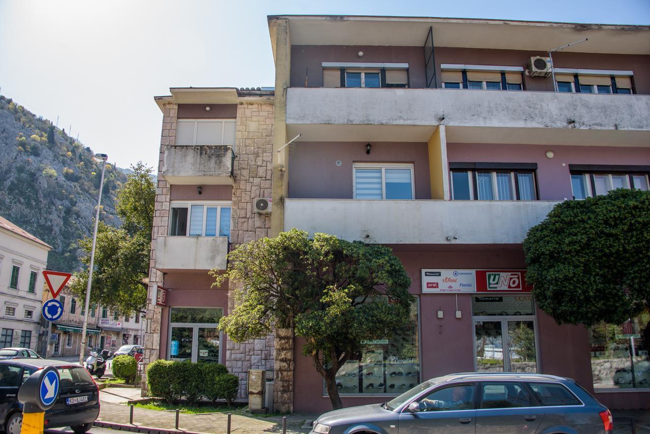 Apartman Dijana Kotor Exterior foto